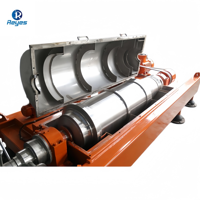 REYES Machinery decanter centrifuge for continuous solid-liquid separation and sludge dewatering