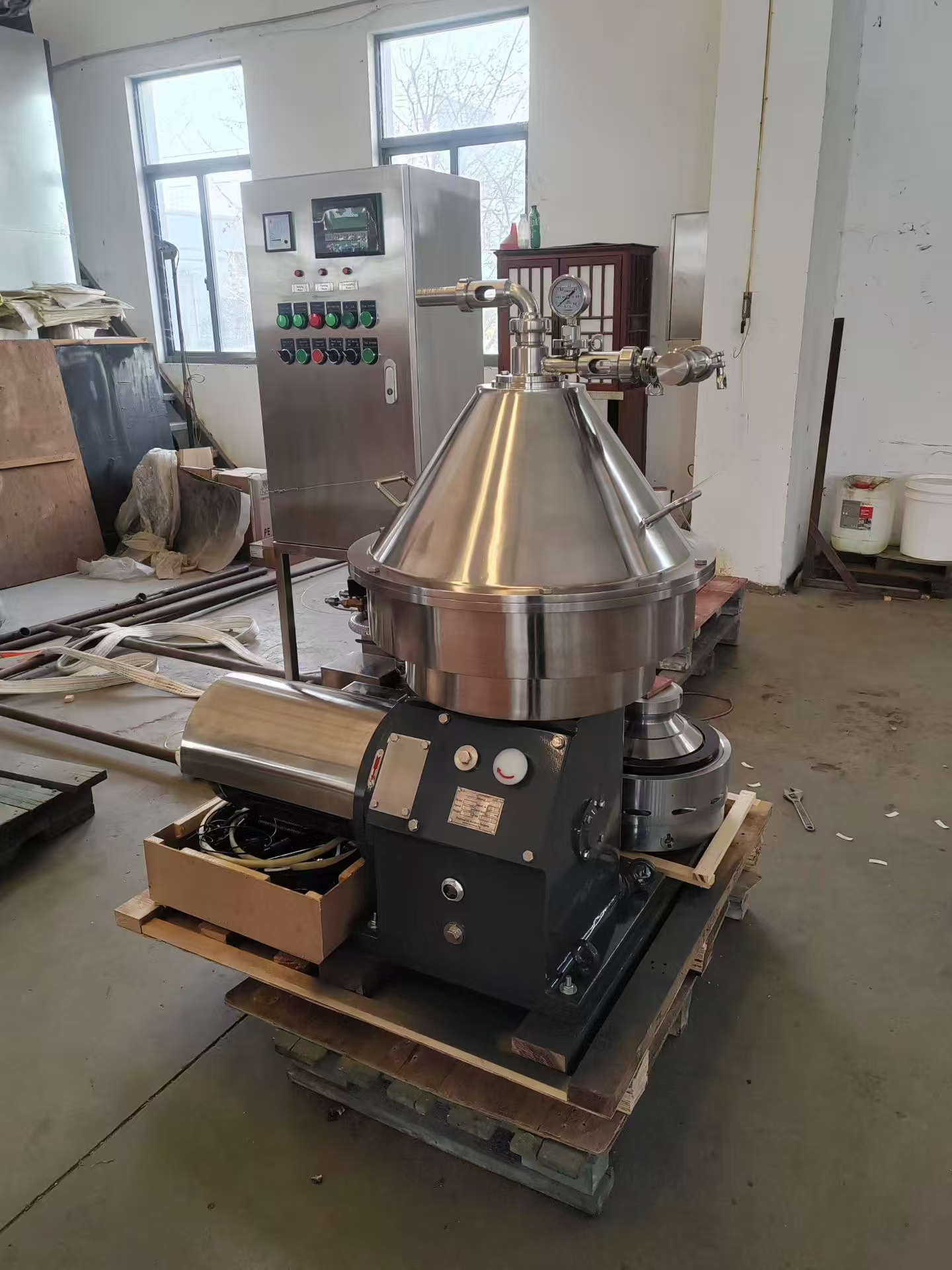 What Is a Disc Separator? Working Principle & Applications